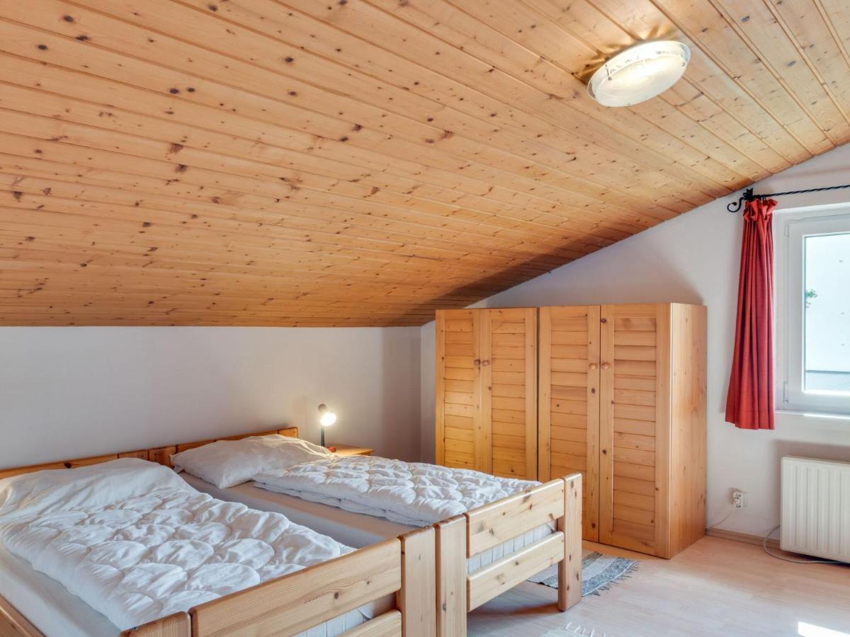 Spacious Chalet In Maishofen Near Forest Extérieur photo