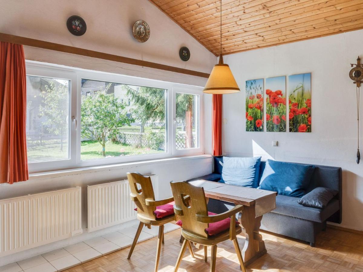 Spacious Chalet In Maishofen Near Forest Extérieur photo