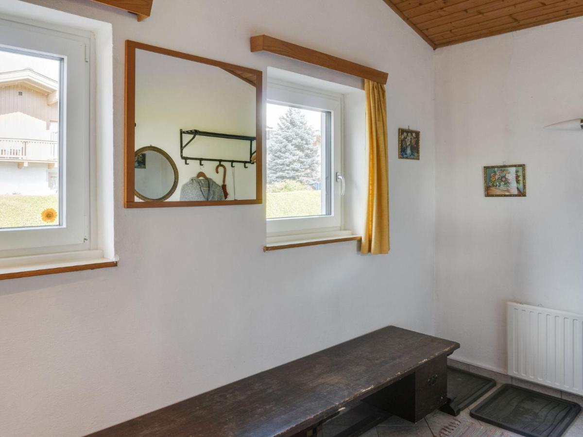 Spacious Chalet In Maishofen Near Forest Extérieur photo