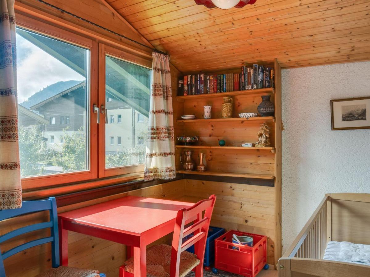 Spacious Chalet In Maishofen Near Forest Extérieur photo